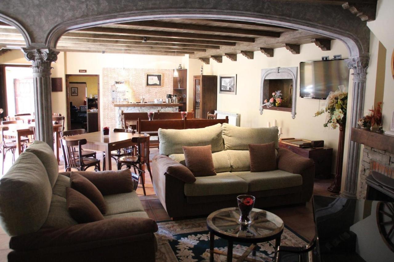 Hotel Rural Monasterio De Ara Mada Santa Colomba de las Arrimadas 외부 사진